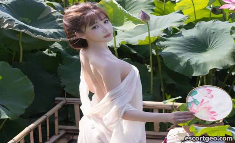 shemale sex doll